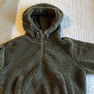 Lululemon Sherpa olive green quarter zip hoodie